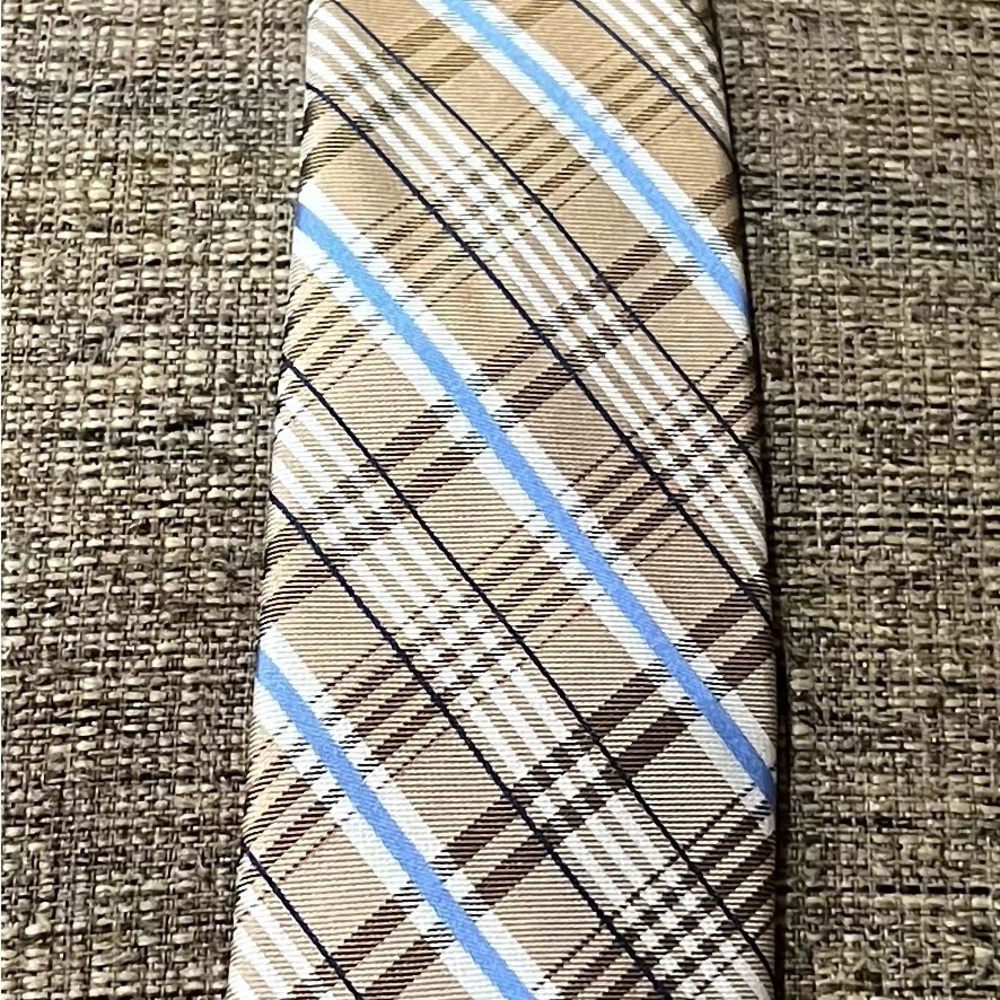 Nautica Tan Plaid Tie with Blue Highlights